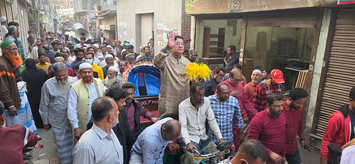 নির্বাচিত হলে নাগরিক সেবা নিশ্চিত ও কর্মসংস্থান সৃষ্টিতে গুরুত্ব দেওয়া হবে: নবীউল্লাহ