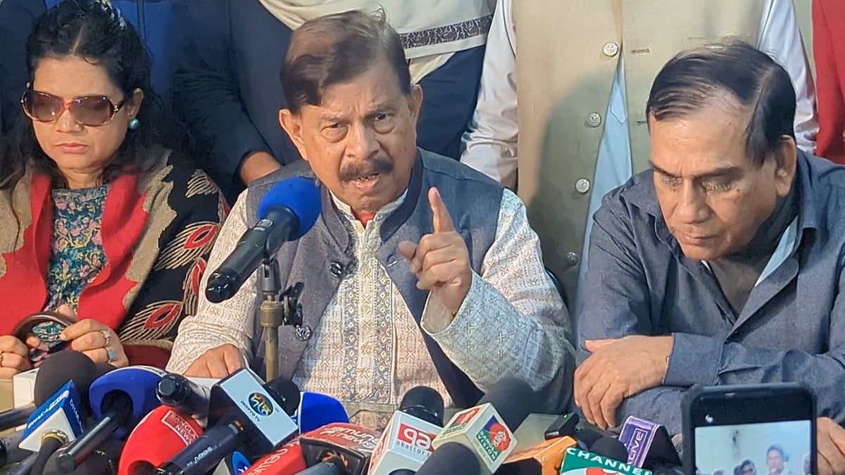 প্রচারণায় বাধা দেওয়ার অভিযোগ মাহমুদুর রহমান মান্নার