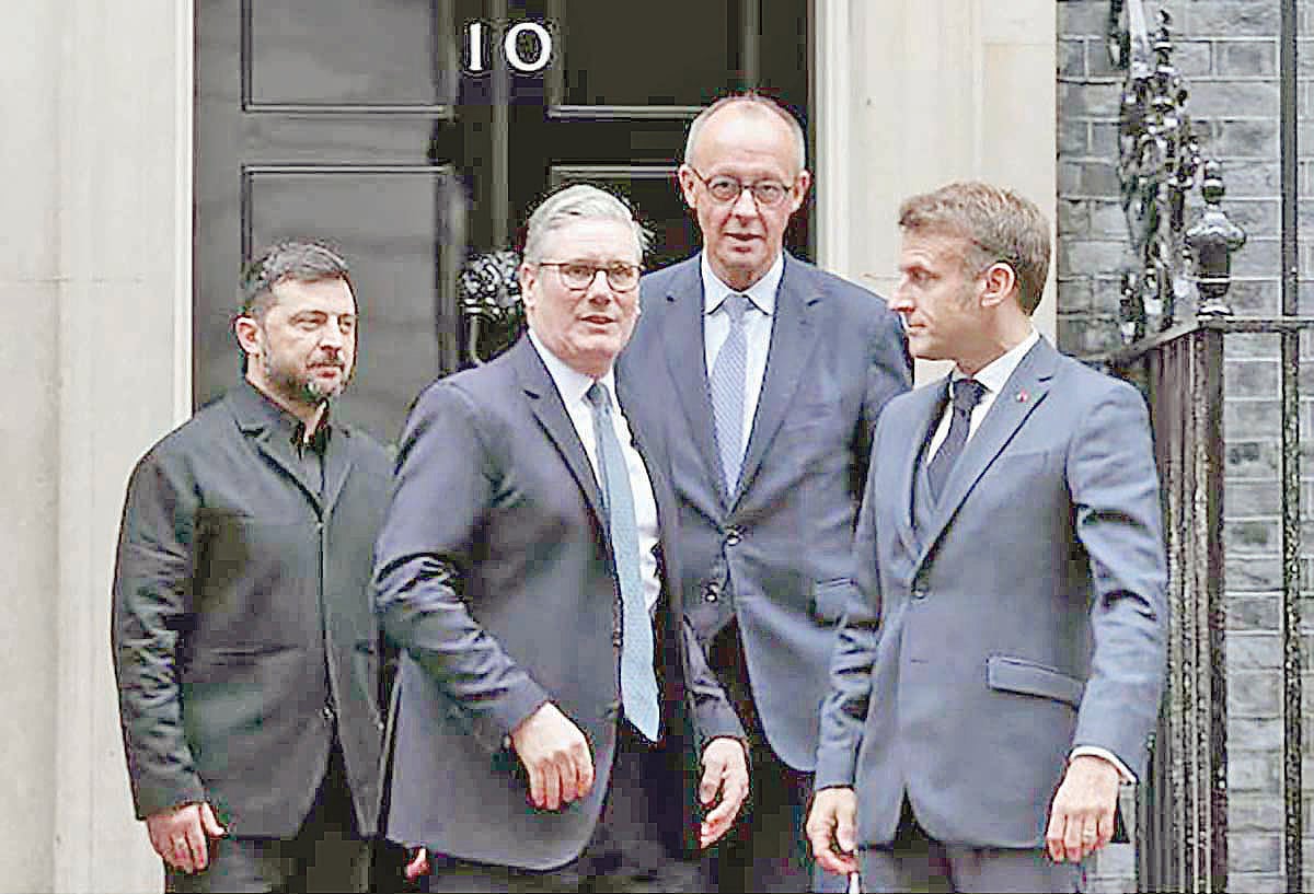 যুক্তরাষ্ট্র সঙ্গে নেই, ইউরোপ এখন কোন পথে যাবে?