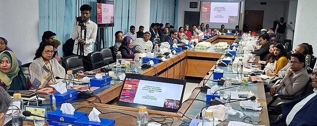  বৈঠকে উপস্থিত অংশীজন