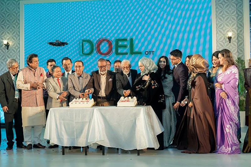 জমকালো আয়োজনে ওটিটি প্ল্যাটফর্ম ‘দোয়েল’-এর উদ্বোধন | বাঙালি ও বাংলাদেশিরা পাবেন টিভি দেখার নতুন অভিজ্ঞতা