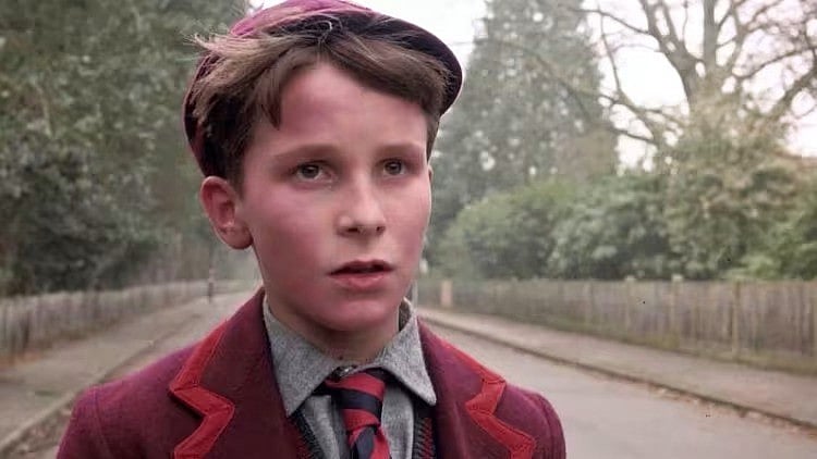 সেই শিশুটি এখন বড় তারকা, ১২০ মিলিয়ন ডলারের মালিক