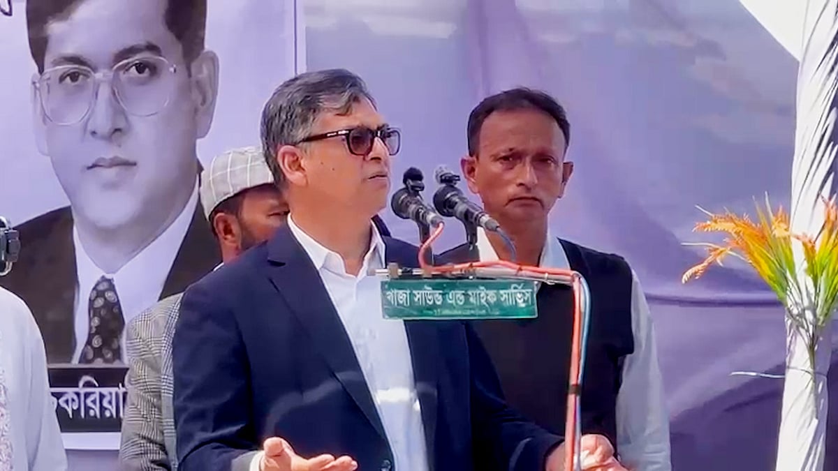 দলের নামের সঙ্গে ইসলাম থাকলেই ইসলামী হয়ে যায় না: সালাহউদ্দিন আহমদ