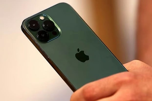 আইফোন কিনতে অপহরণের নাটক সাজান কলেজছাত্র, বাবার কাছে চান মুক্তিপণ