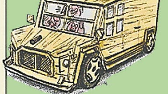 ছিল কাঠের ঘর, হয়ে গেল গাড়ি