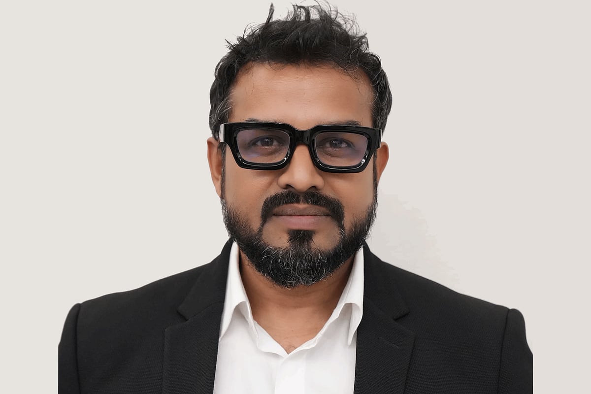 ঢাকা উত্তর সিটি করপোরেশনের প্রশাসক এজাজের দেশত্যাগে নিষেধাজ্ঞা