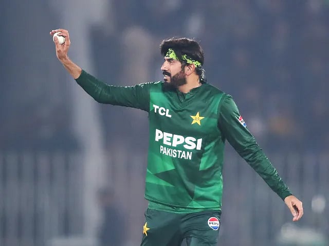 উসমান তারিক কি সত্যিই চাকিং করেন, বিশ্বকাপ নিয়ে শঙ্কা কতটা