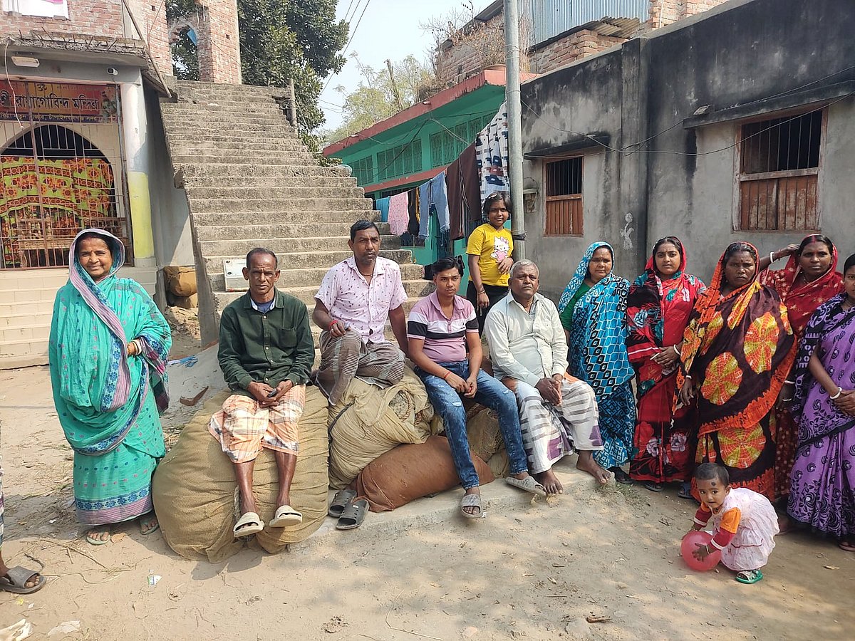 ‘হামরা কিছু চাহি না, খালি নিরাপদে থাকতে চাহি’