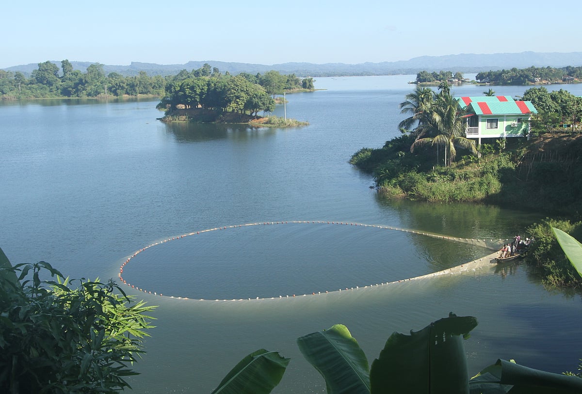 একঝলক (২ ফেব্রুয়ারি ২০২৬)