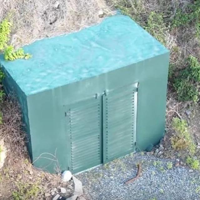 এরকম সেলার পাওয়া গিয়েছে দ্বীপে