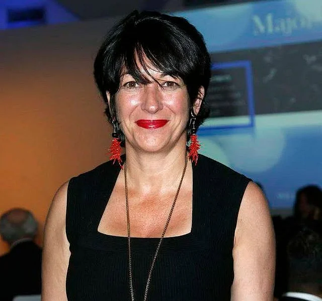 ঘিসলাইন ছিলেন উচ্চশিক্ষিত। তিনি অক্সফোর্ড বিশ্ববিদ্যালয়ে পড়াশোনা করেছেন 