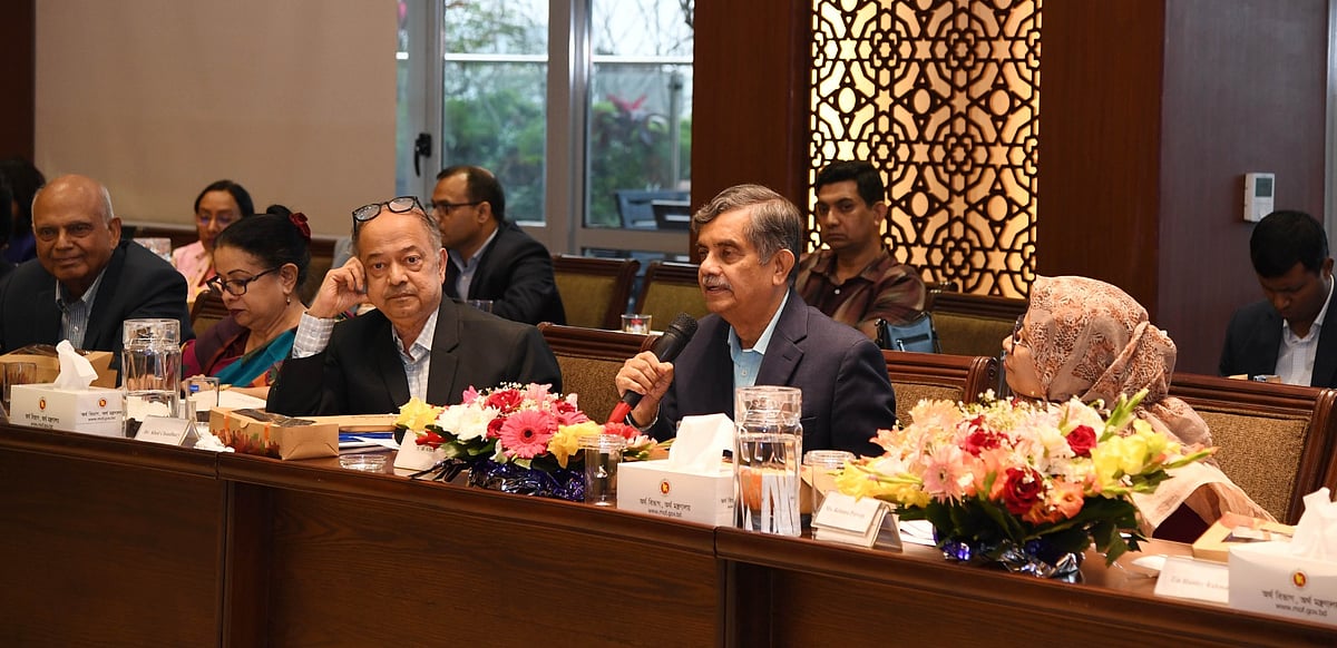 শিক্ষার্থীদের শেখার বিষয়ে সর্বোচ্চ অগ্রাধিকারসহ পাঁচ পরিবর্তনের সুপারিশ