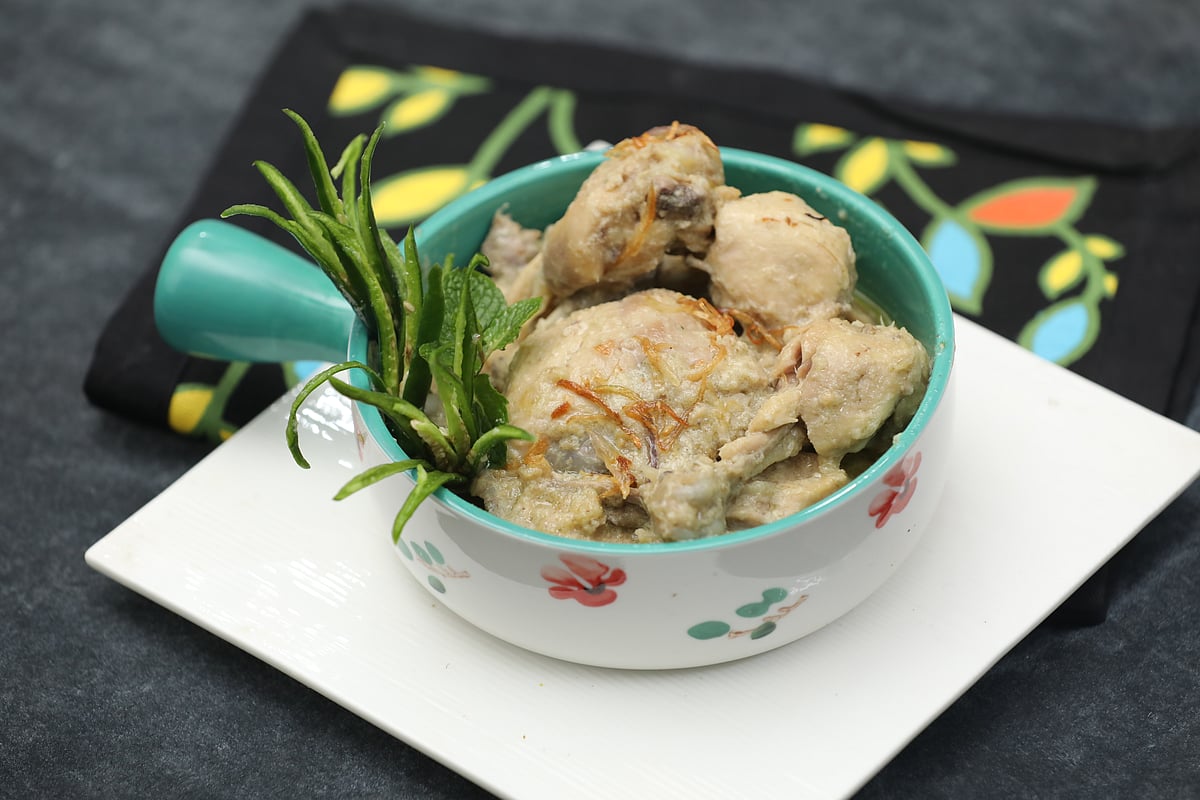 মুরগি মাংসের সাদা ভুনার রেসিপি