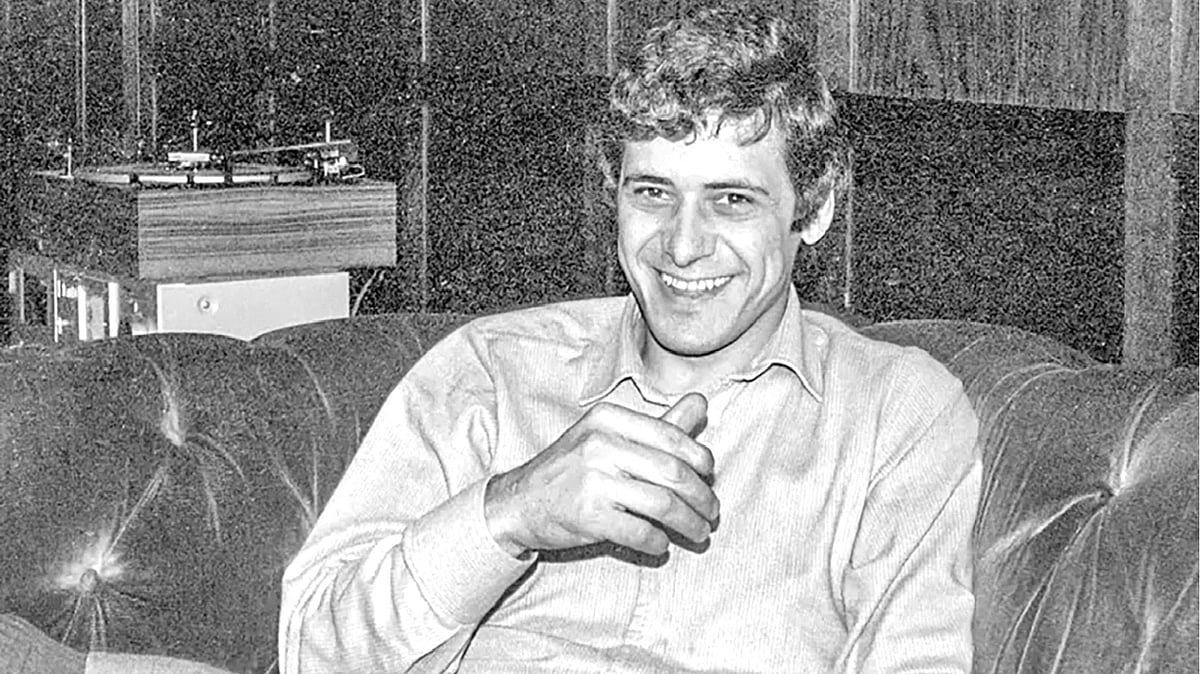 বাবার স্মৃতিতে  ১০০ দিনে ৪ হাজার ২০০ কিলোমিটার দৌড়ালেন মেয়ে