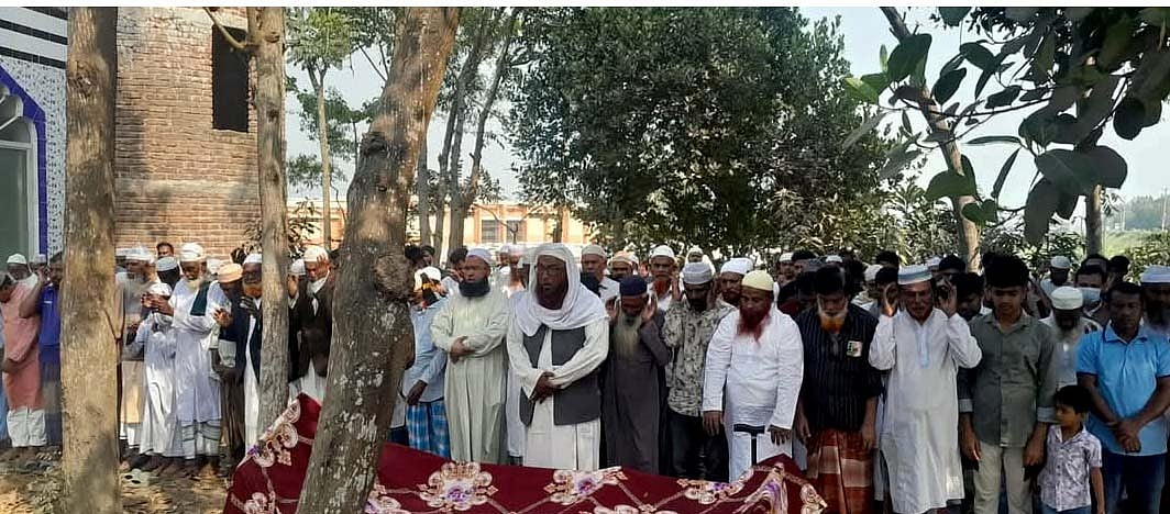 মা মারা যাওয়ার ১০ ঘণ্টা পর ছেলের মৃত্যু, পরিবারে শোক