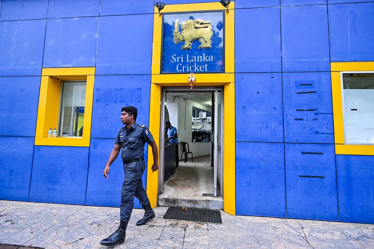 ভারতের বিপক্ষে ম্যাচ বয়কটের সিদ্ধান্ত পাকিস্তানকে পুনর্বিবেচনার অনুরোধ শ্রীলঙ্কার