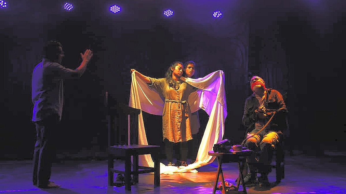 নির্যাতন, প্রতিশোধ আর ন্যায়ের দ্বন্দ্ব