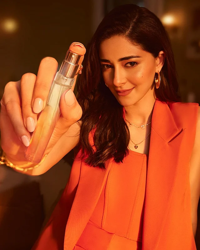 কমলা এখন সাহস, উজ্জ্বলতা এবং আধুনিক নান্দনিকতার প্রতীক হয়ে উঠেছে