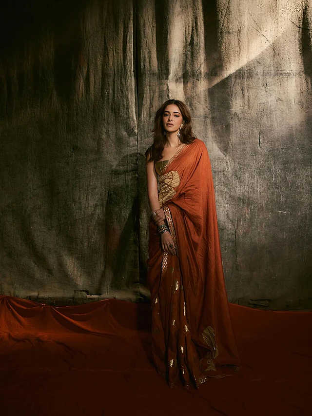 বলিউডেও কমলা রং নতুনভাবে ফিরে এসেছে আধুনিক নান্দনিকতায়