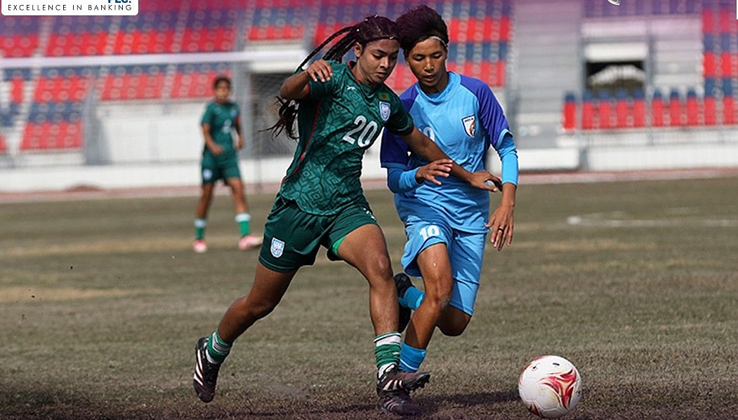 ফাইনালে ছন্নছাড়া বাংলাদেশকে উড়িয়ে চ্যাম্পিয়ন ভারত