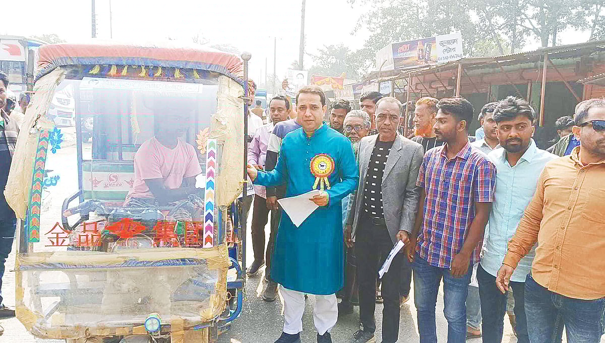 বিএনপি প্রার্থী এমরানের ঘাম ছুটাচ্ছেন ‘বিদ্রোহী’ সালমান 