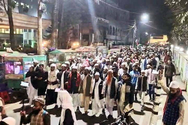 ভোলায় হাতপাখা ও দাঁড়িপাল্লার সমর্থকদের সংঘর্ষ, আহত অন্তত ৭ জন