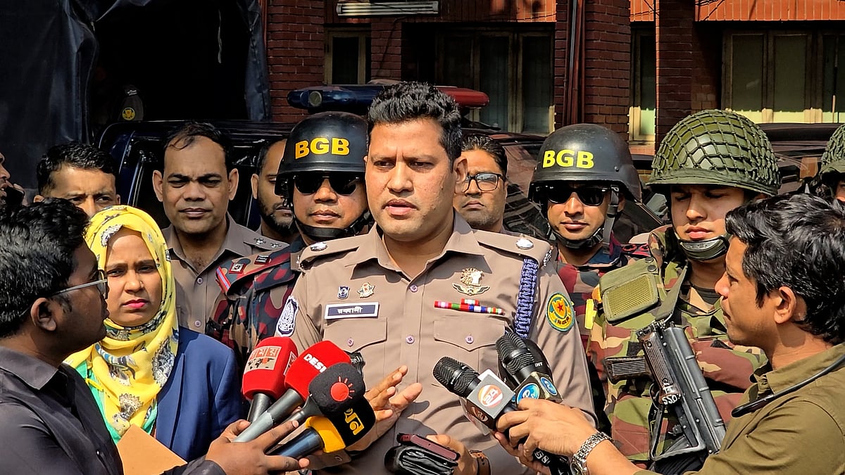 ‘ঝুঁকিপূর্ণ কেন্দ্রগুলোতে অতিরিক্ত ফোর্স থাকবে’