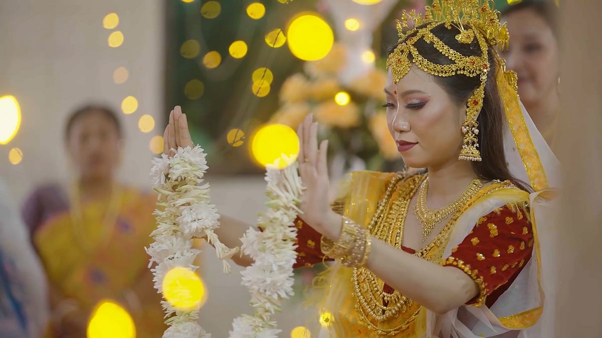 মণিপুরী বিয়েতে ‘লোহোংবা’র আনুষ্ঠানিকতা যেভাবে সম্পন্ন হয় | স্যান্ডালিনা বর্ণিল বিয়ে : সিজন–৩