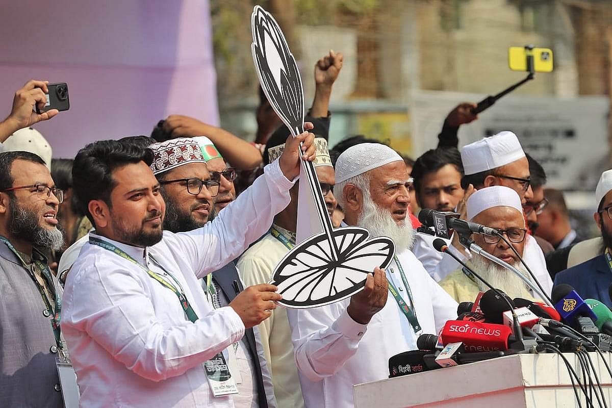 ‘জয়ী হলে নাহিদকে মন্ত্রী করা হবে’