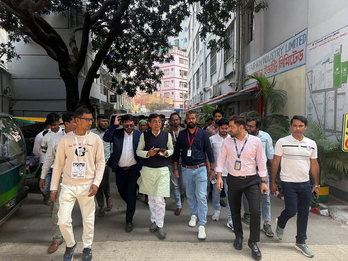 গাজীপুরের ভোটের সমীকরণে শ্রমিকেরাই এখন ‘গেম চেঞ্জার’