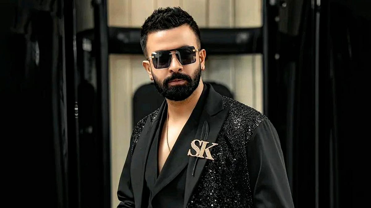 পবিত্র ঈদুল আজহায় আসছে শাকিব খানের ‘রকস্টার’