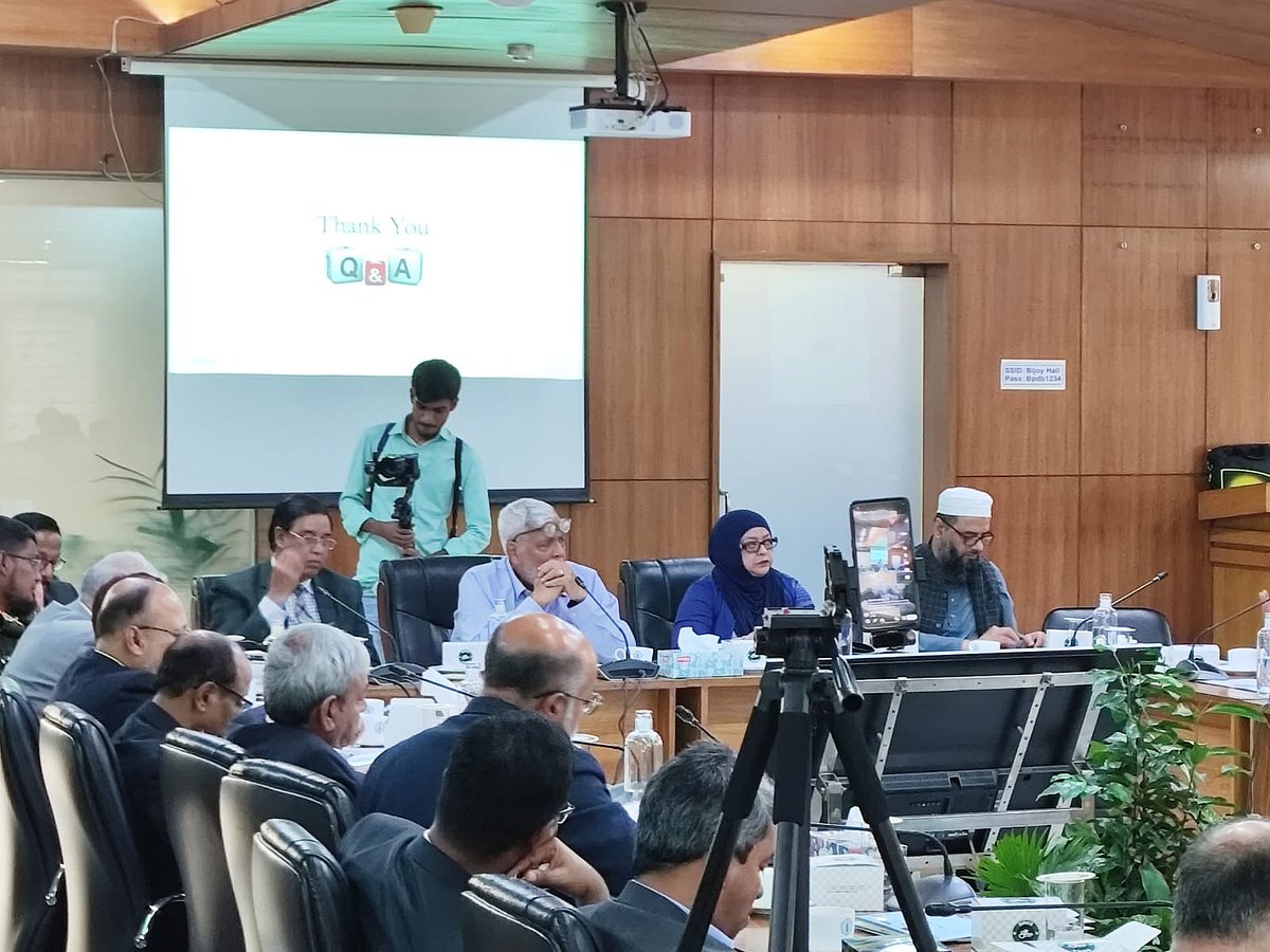 নদী রক্ষায় নদী কমিশনকে মন্ত্রণালয়ের প্রভাবমুক্ত রাখার তাগিদ