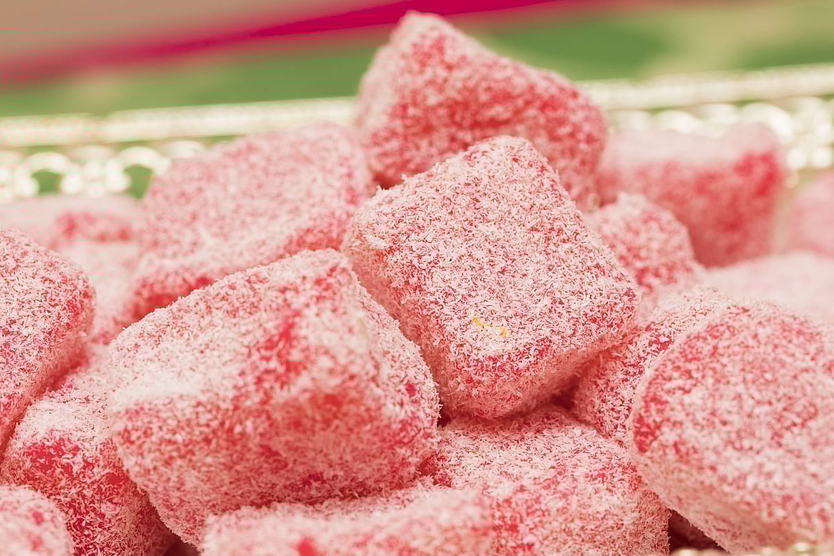 যেভাবে বানাবেন কেশর আলুর ডিলাইট, দেখুন রেসিপি