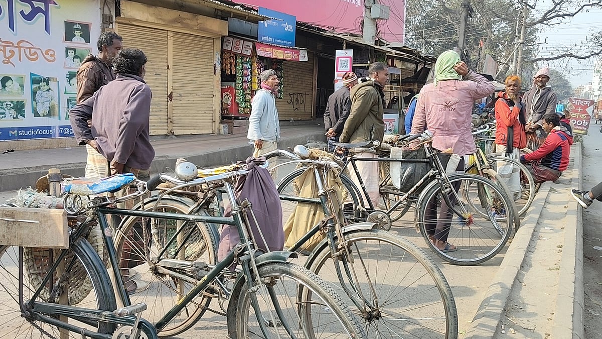 ‘ভোটের হাওয়ায় পেটের জ্বালার কথাও ভাবতি হয়’
