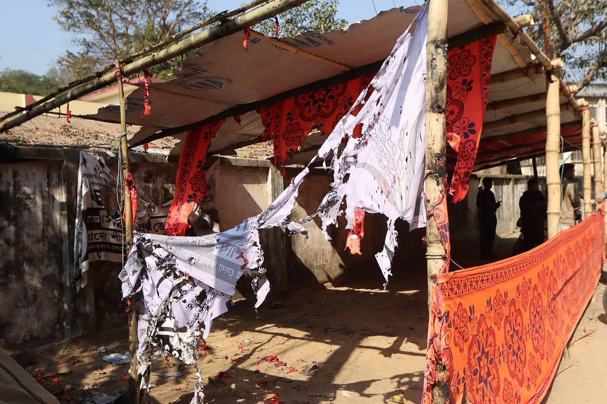 বান্দরবানে বিএনপির নির্বাচনী কার্যালয়ে আগুন