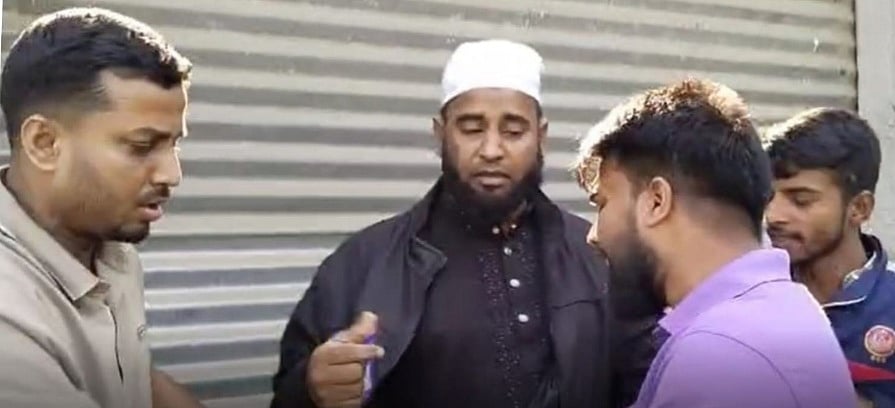 টাকাসহ জামায়াতের কর্মীদের আটক করলেন বিএনপির নেতা–কর্মীরা, পরে ফেরত