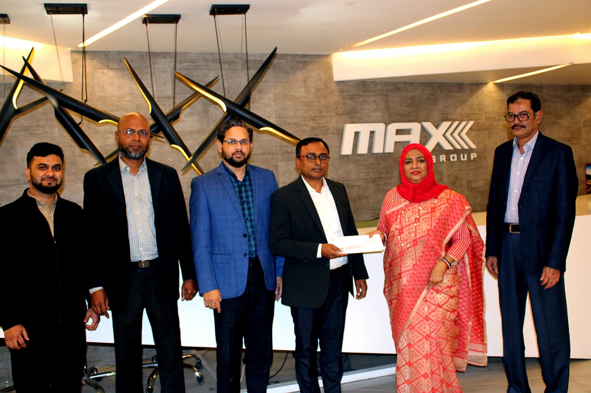 ম্যাক্স গ্রুপের দুটি বিমা দাবি পরিশোধ করল দেশ জেনারেল ইনস্যুরেন্স