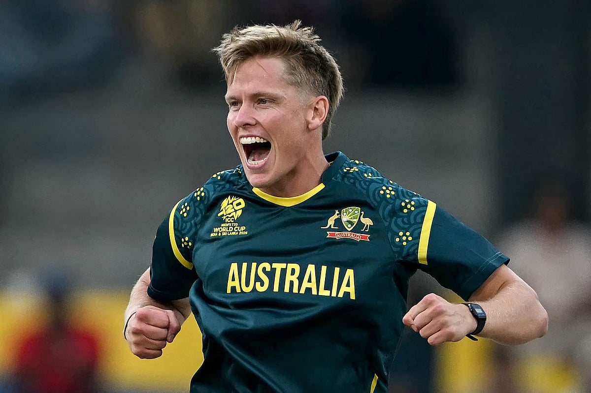 দুঃসংবাদ পেছনে ফেলে বড় জয়ে বিশ্বকাপ শুরু অস্ট্রেলিয়ার