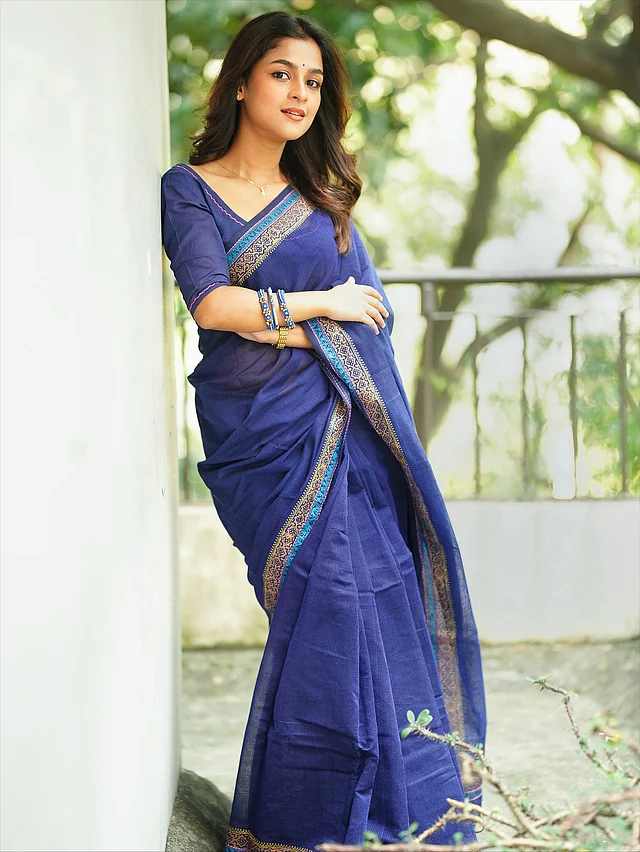 ভোট দিতে যাওয়ার লুক হওয়া চাই আরামদায়ক, পরিমিত আর রুচিশীল