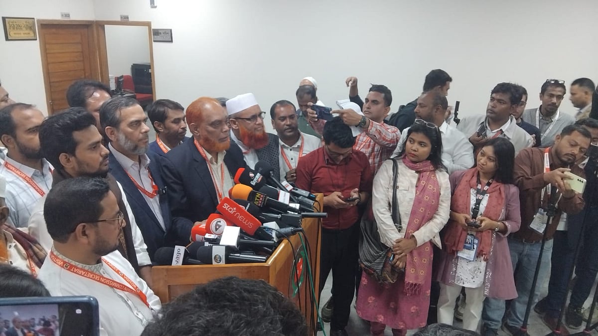 কোনো অবস্থায় মাঠ ছাড়ব না: জামায়াত