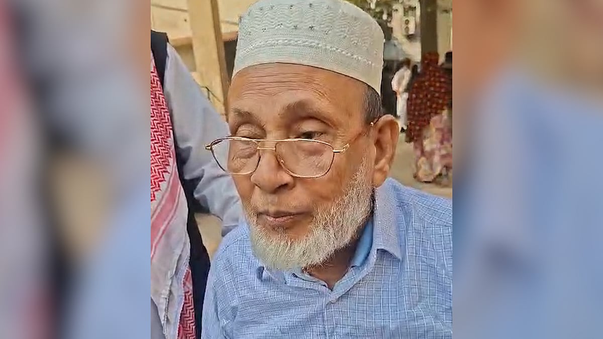 মেয়ে ও জামাইয়ের সাহায্যে ভোট দিলেন বীর মুক্তিযোদ্ধা