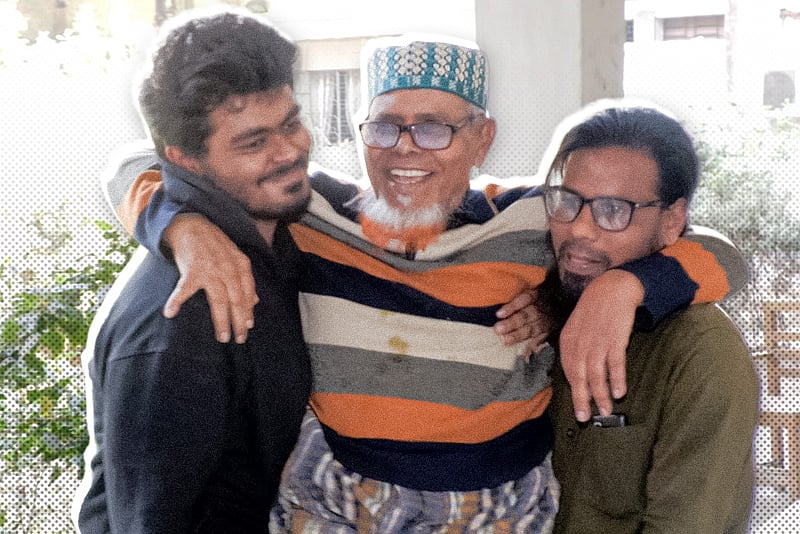 ছেলের কাঁধে চড়েই ভোট দিলেন সত্তরোর্ধ্ব বাবা