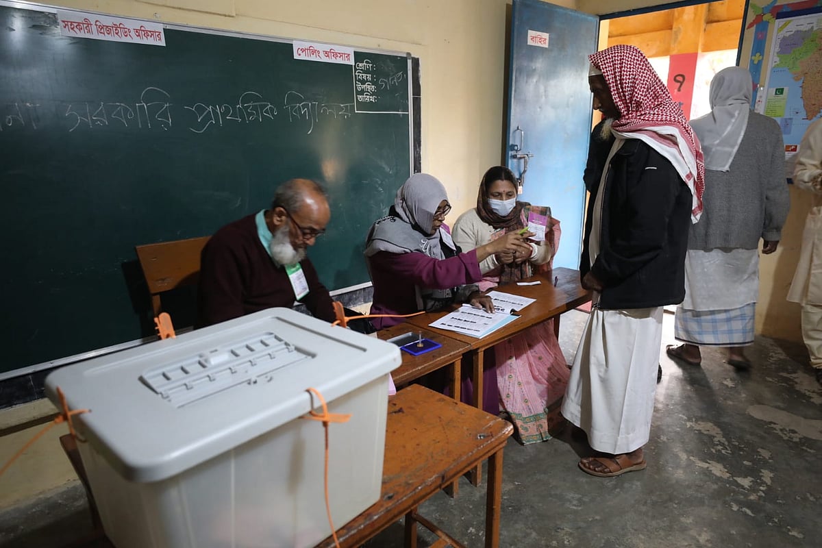 সিলেটে ৪ ঘণ্টায় ভোট পড়েছে ২০ শতাংশ