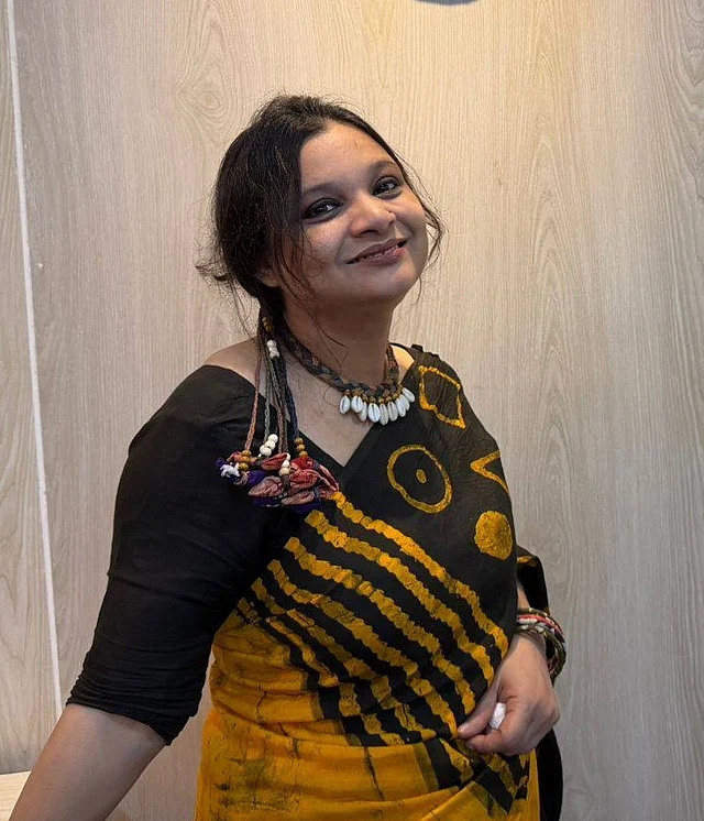 ট্রেন্ডি হেয়ার স্ট্রিংস লাগাতে ভুলবেন না 