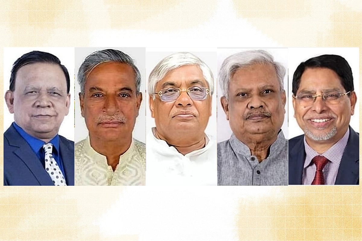 নোয়াখালী -১ আসনের সংসদ সদস্য এ এম মাহবুব উদ্দিন, নোয়াখালী–২ আসনের সংসদ সদস্য  জয়নুল আবদিন ফারুক, নোয়াখালী–৩ আসনের সংসদ সদস্য বরকত উল্যাহ বুলু, নোয়াখালী–৪ আসনের সংসদ সদস্য মো. শাহজাহান, নোয়াখালী-৫ আসনের সংসদ সদস্য মোহাম্মদ ফখরুল ইসলাম