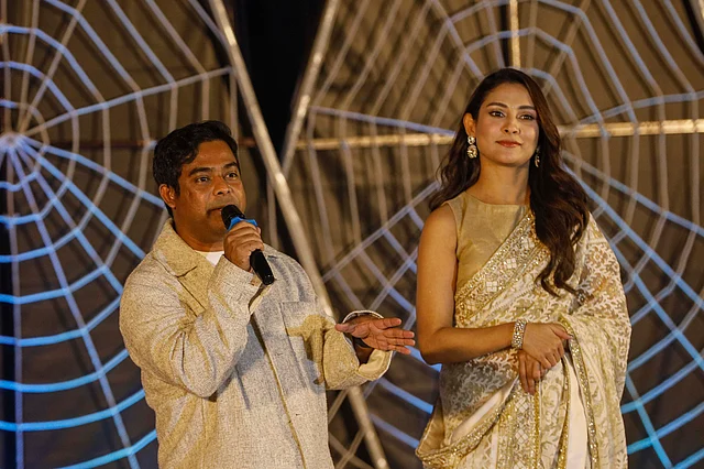 অনুষ্ঠানের বিশেষ আকর্ষণ ছিলেন অভিনেত্রী মেহজাবীন চৌধুরী এবং চরকির প্রধান নির্বাহী কর্মকর্তা ও নির্মাতা রেদওয়ান রনি। 