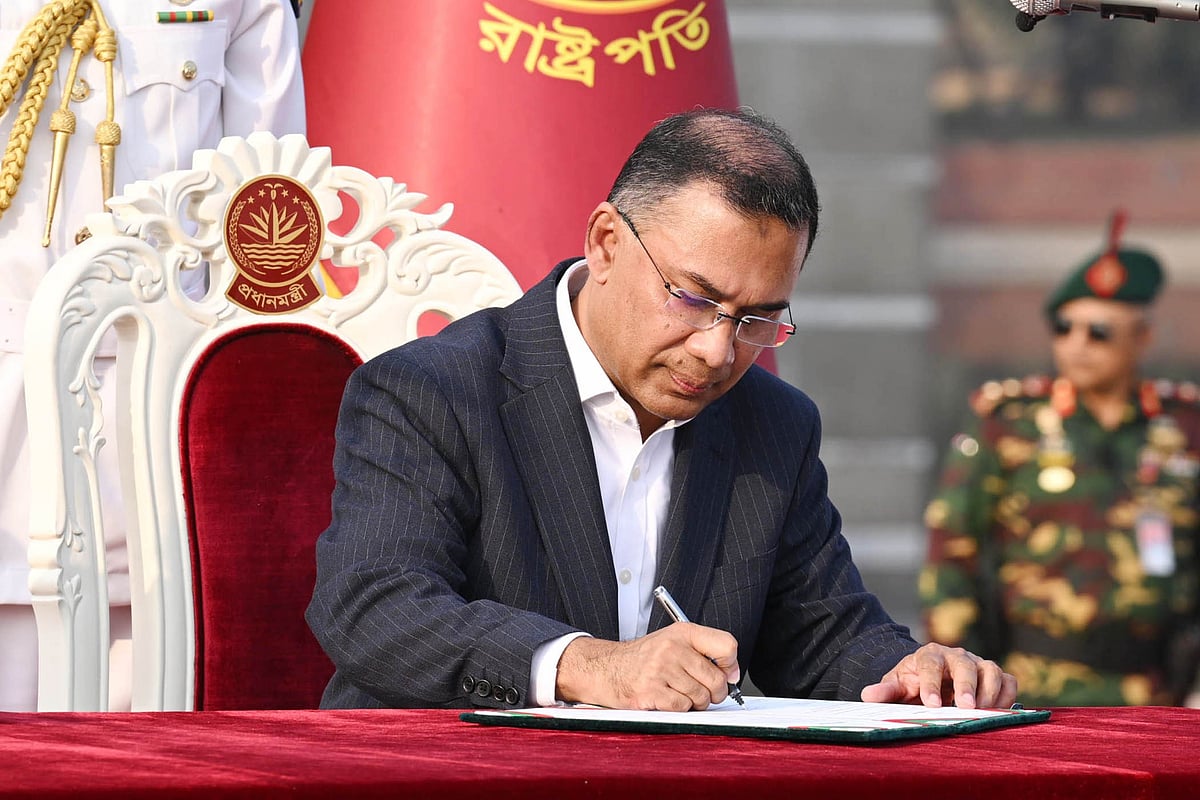 আব্বাস, নজরুল, রিজভীসহ ১০ জনকে উপদেষ্টা নিয়োগ দিলেন প্রধানমন্ত্রী তারেক রহমান