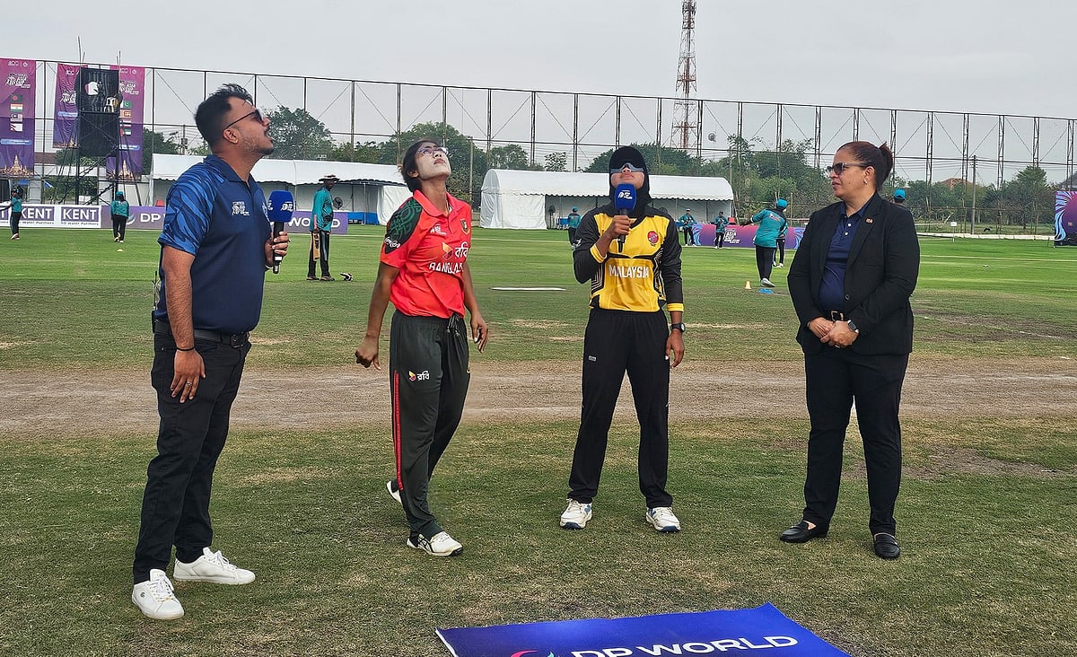 মালয়েশিয়ার মেয়েদের পাত্তা না দিয়ে তিনে তিন বাংলাদেশের