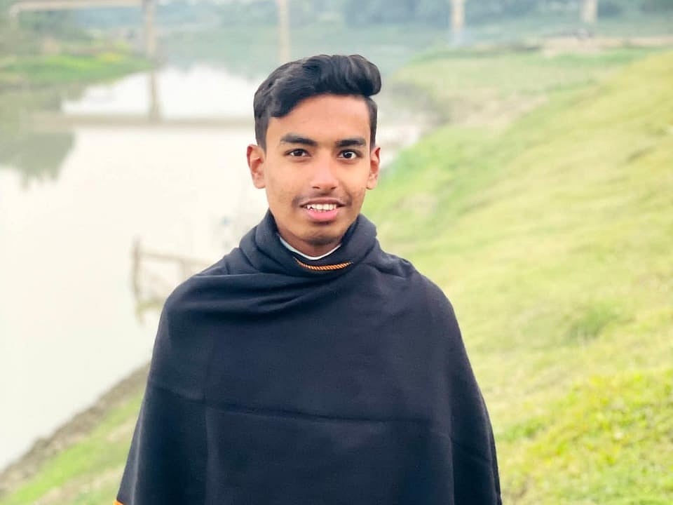 ভারতে গিয়ে হেনস্তার শিকার হওয়ার অভিযোগ করা সমন্বয়ক মাহাদী দেশে ফিরেছেন