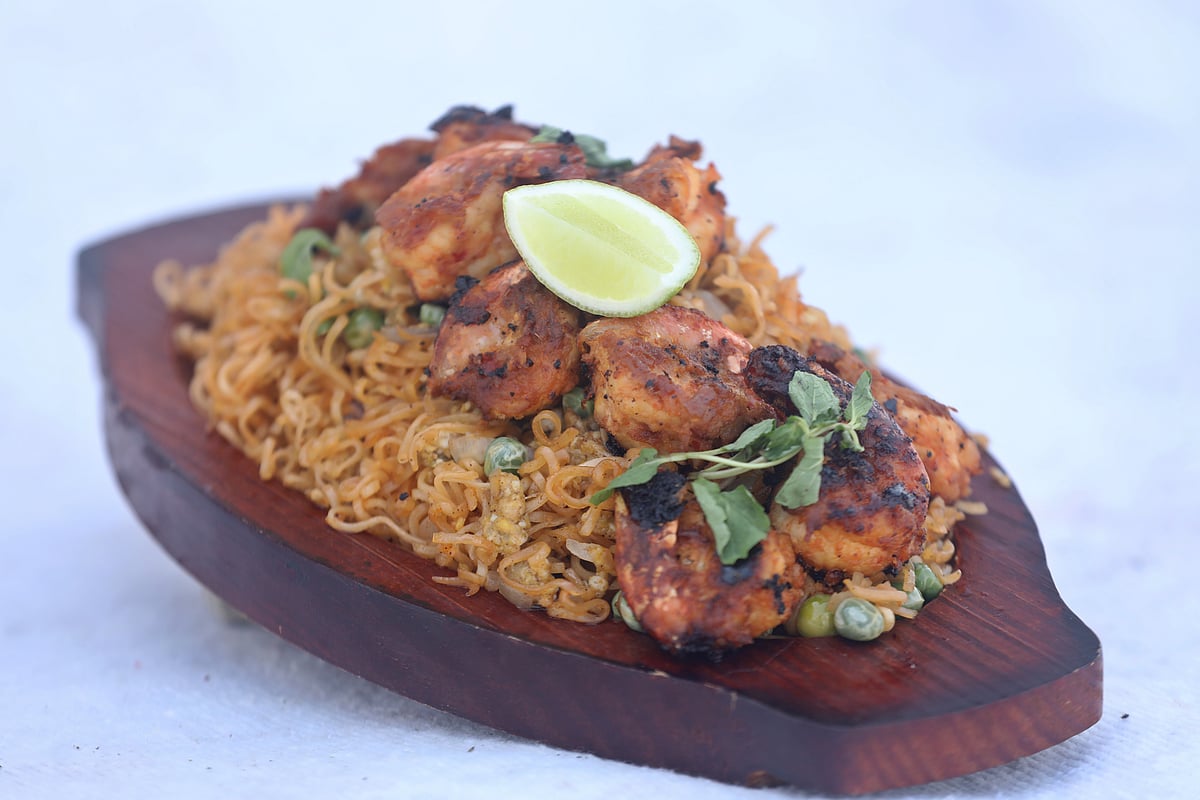 ইফতারে বানান গ্রিলড প্রন চাওমিন, দেখুন রেসিপি